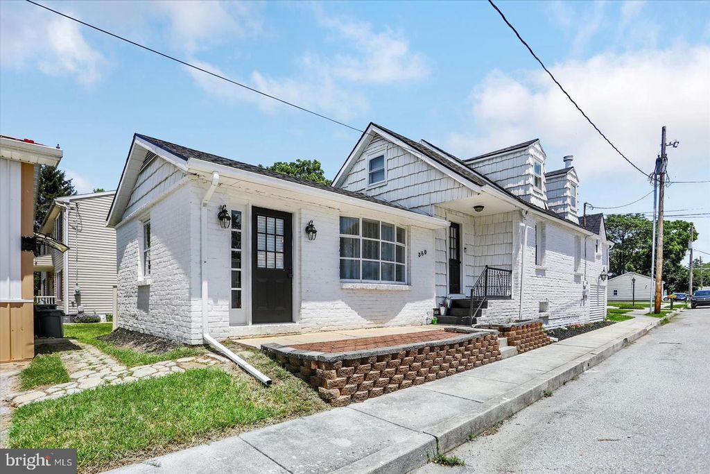 350 MANOR ST, Hanover, PA 17331