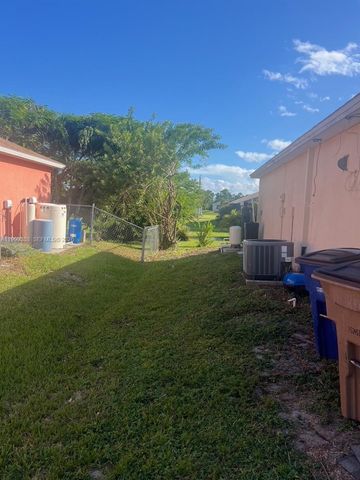 4015 6th St SW, Lehigh Acres, FL 33976