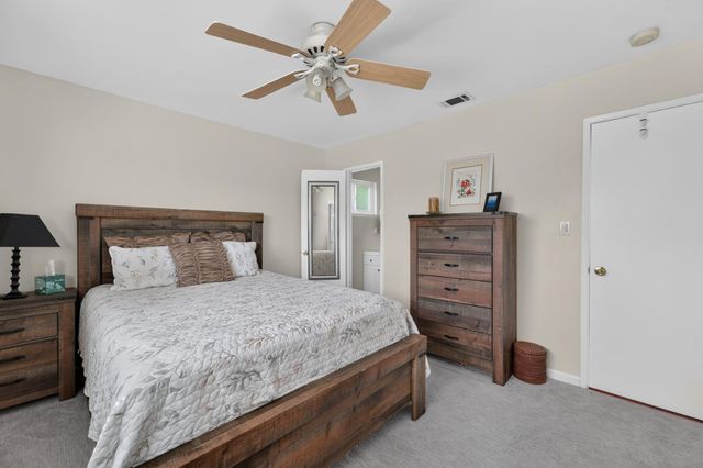5817 Keyntel St, Citrus Heights, CA 95621