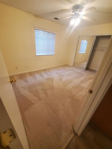 5817 Keyntel St, Citrus Heights, CA 95621