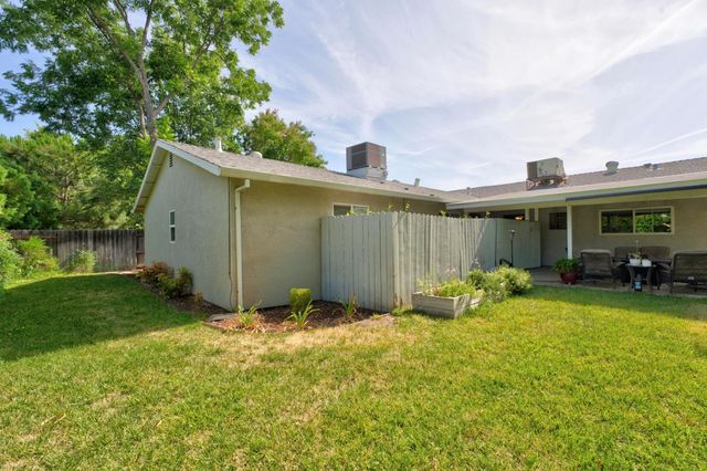 5817 Keyntel St, Citrus Heights, CA 95621