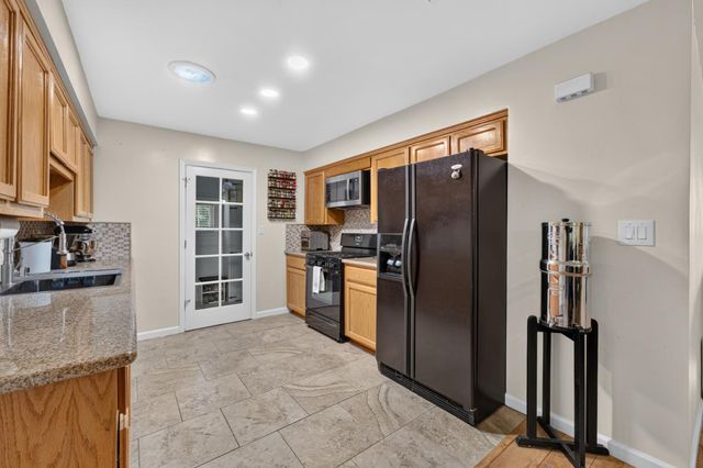 5817 Keyntel St, Citrus Heights, CA 95621