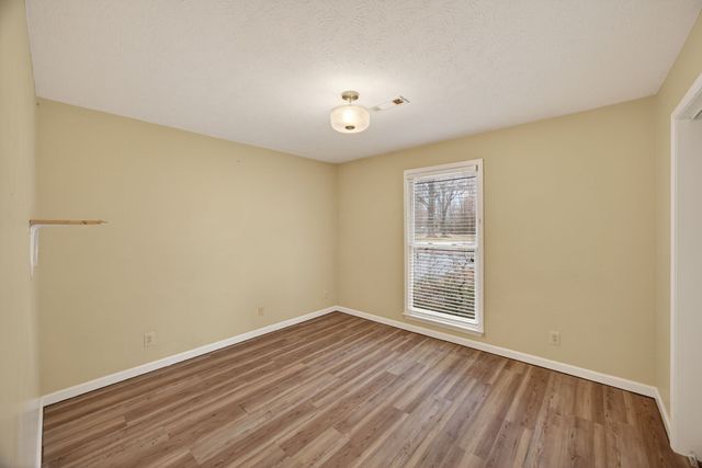 1091 Carol Ln, Cookeville, TN 38501