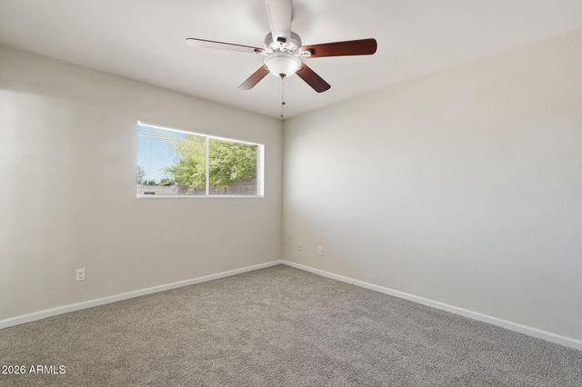 2112 W DAHLIA Drive, Phoenix, AZ 85029