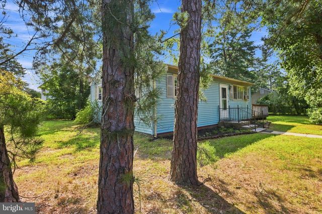 301 WICHITA TRL, Browns Mills, NJ 08015