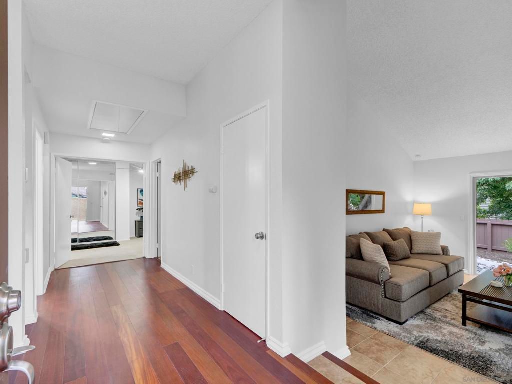 Image 6 of property listing at 830 Cinnamon, Chula Vista, CA 91910