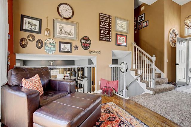 16211 W 158TH Street, Olathe, KS 66062