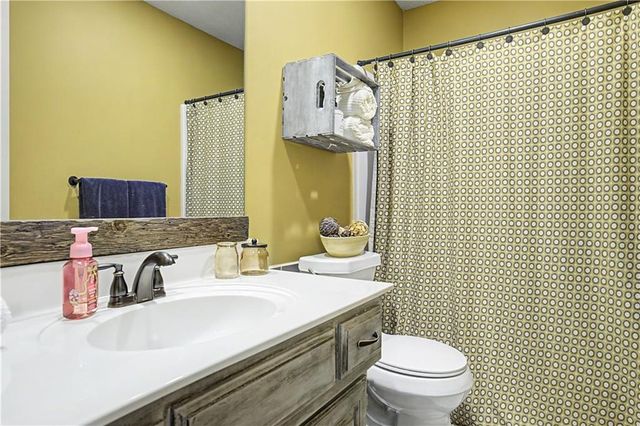 16211 W 158TH Street, Olathe, KS 66062