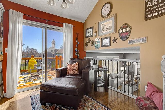 16211 W 158TH Street, Olathe, KS 66062