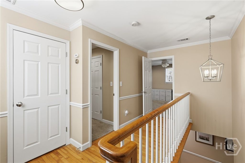 Image 31 of property listing at 8815 Whitefield, Savannah, GA 31406