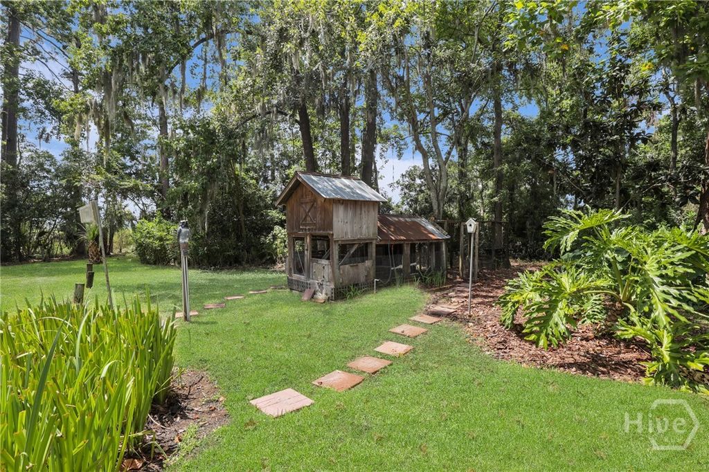 Image 52 of property listing at 8815 Whitefield, Savannah, GA 31406