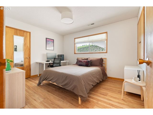 40416 Ne GOODNIGHT Rd, La Center, WA 98629