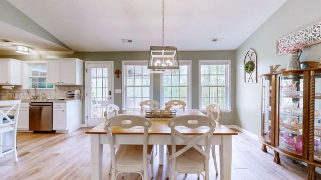 48 Sweet Springs Rd, Kelso, TN 37348