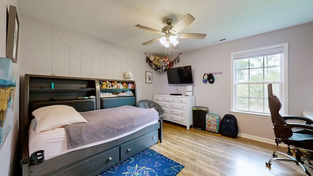 48 Sweet Springs Rd, Kelso, TN 37348