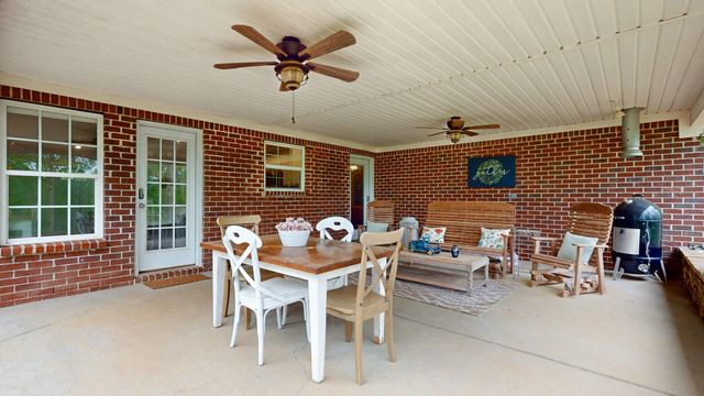 48 Sweet Springs Rd, Kelso, TN 37348
