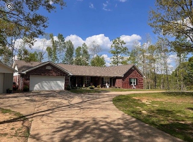 48 Sweet Springs Rd, Kelso, TN 37348