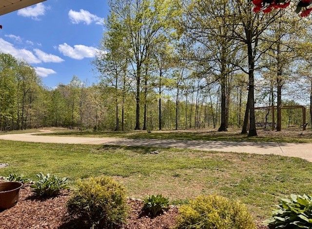 48 Sweet Springs Rd, Kelso, TN 37348