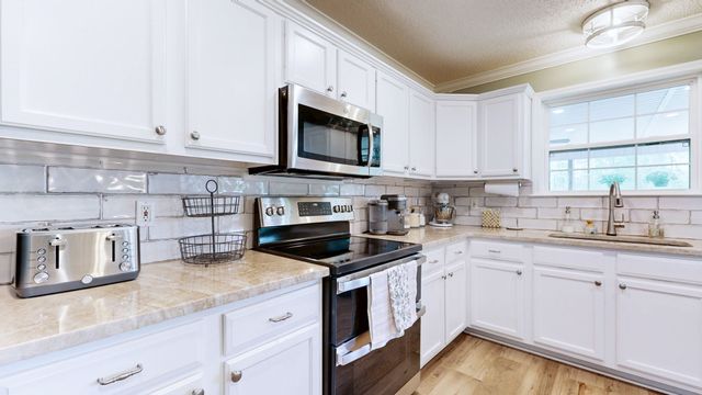 48 Sweet Springs Rd, Kelso, TN 37348