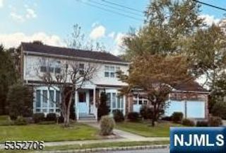 34 Brian Road, West Caldwell, NJ 07006