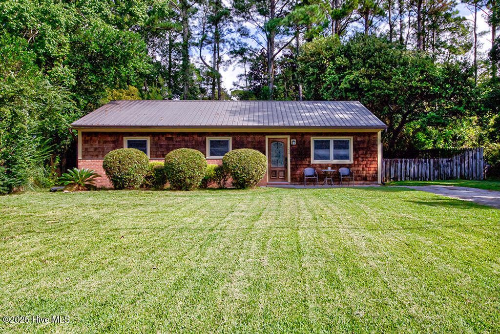 234 Brighton Road, Wilmington, NC 28409