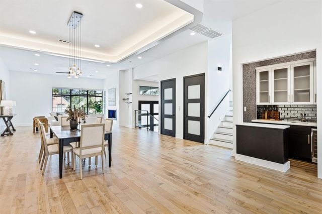 4023 Lanark Lane A, Houston, TX 77025