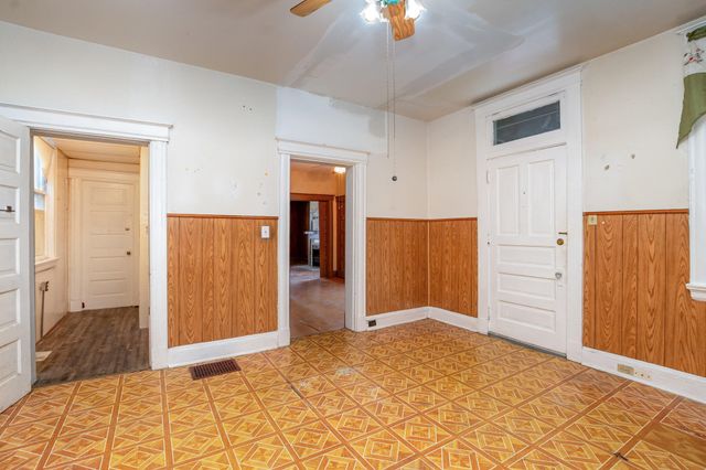 335 E 17th Street, Covington, KY 41014