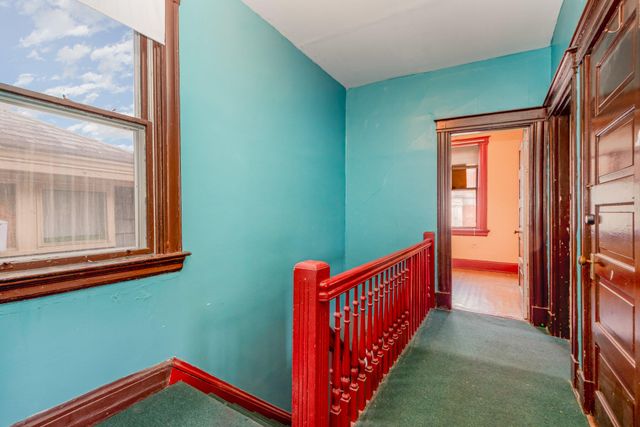 335 E 17th Street, Covington, KY 41014