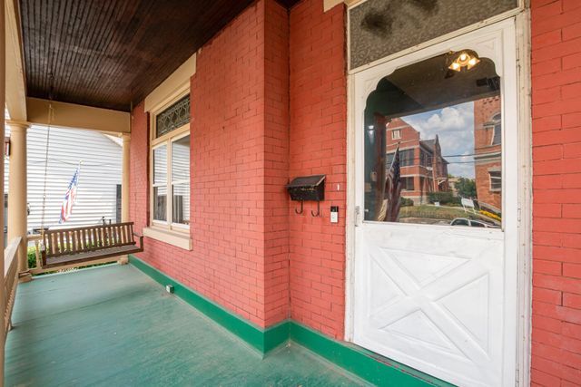 335 E 17th Street, Covington, KY 41014