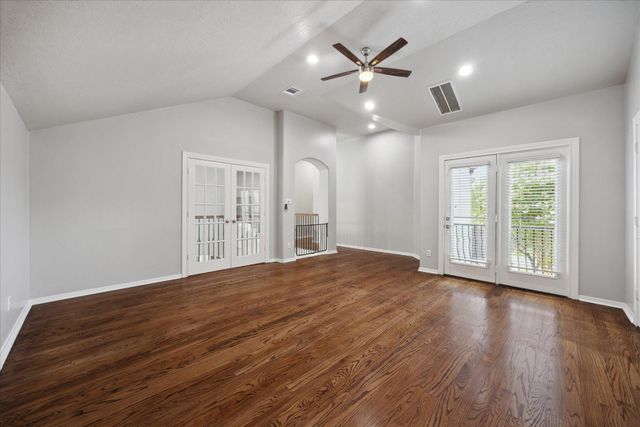 5826 Santa Fe Springs Drive, Houston, TX 77041