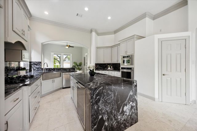 5826 Santa Fe Springs Drive, Houston, TX 77041