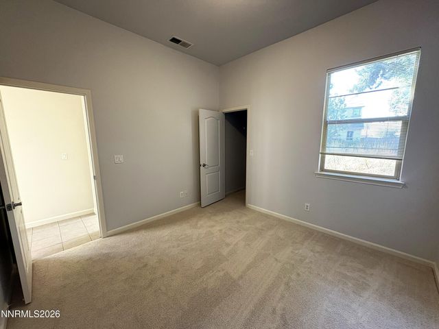 855 Sienna Park Drive, Reno, NV 89512