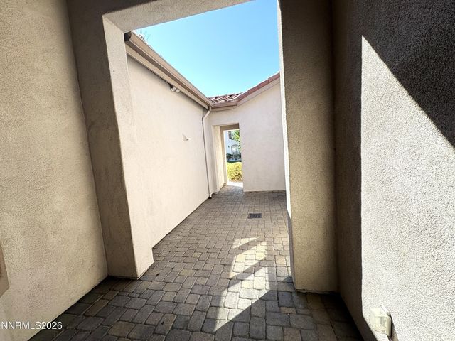 855 Sienna Park Drive, Reno, NV 89512