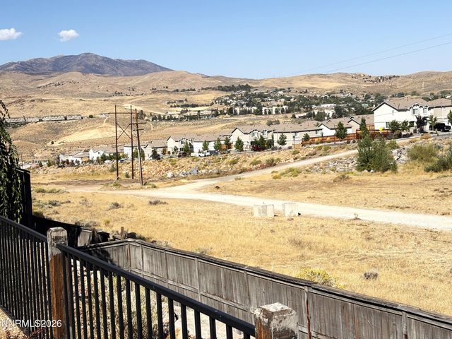 855 Sienna Park Drive, Reno, NV 89512