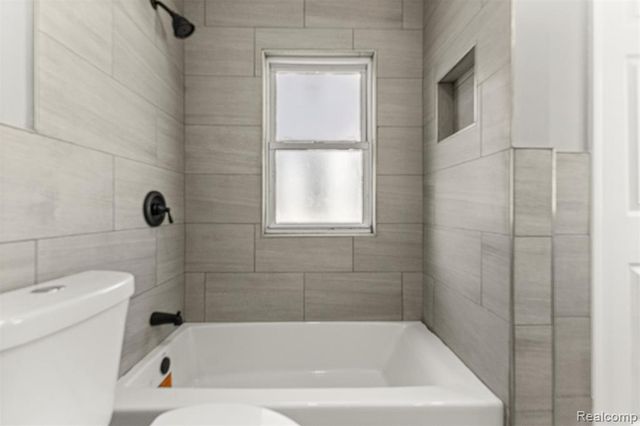 6842 Jonathon Street, Dearborn, MI 48126