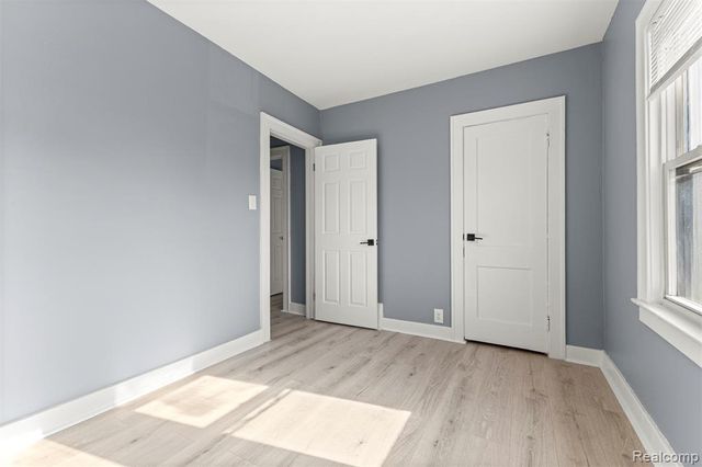 6842 Jonathon Street, Dearborn, MI 48126