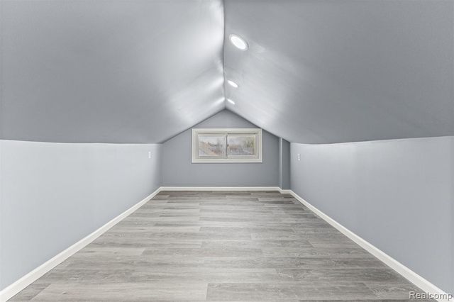 6842 Jonathon Street, Dearborn, MI 48126