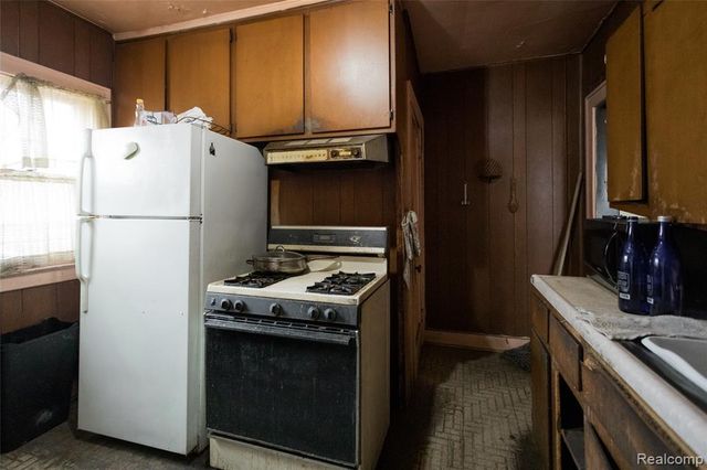 12096 Meyers Road, Detroit, MI 48227