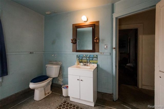 12096 Meyers Road, Detroit, MI 48227