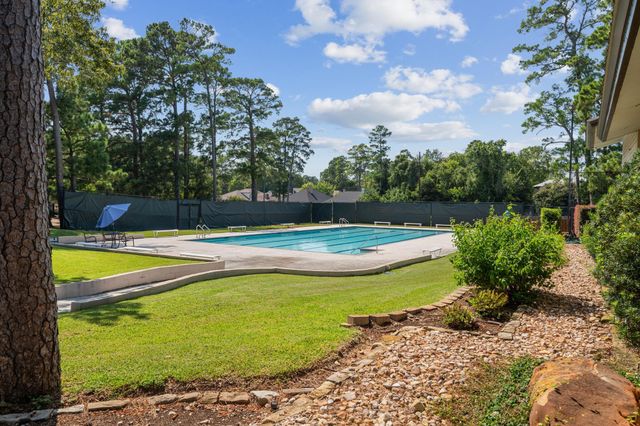 3214 Candlewood Lane, Montgomery, TX 77356