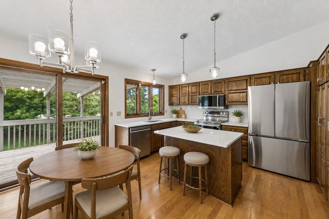 9526 Woodbridge Road, Bloomington, MN 55438