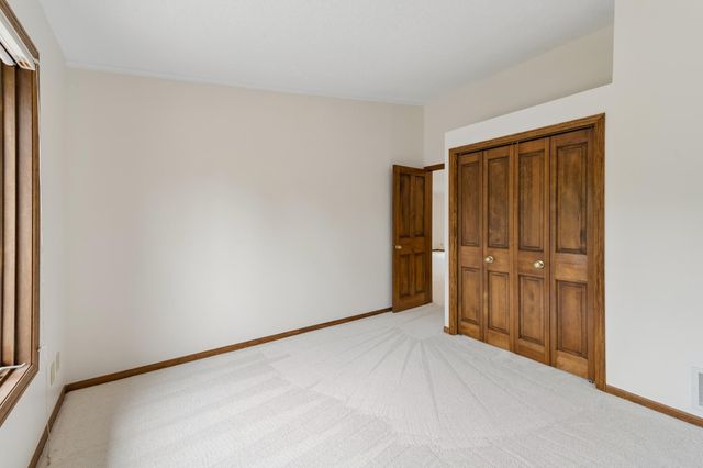 9526 Woodbridge Road, Bloomington, MN 55438