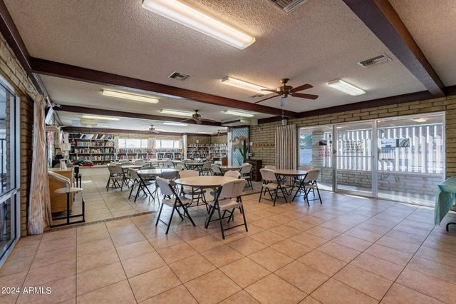 6407 E Butte Street Apt 5, Mesa, AZ 85205