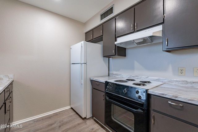 6407 E Butte Street Apt 5, Mesa, AZ 85205