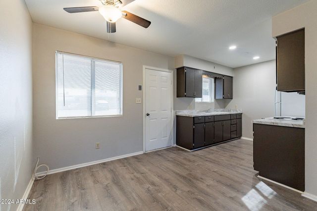 6407 E Butte Street Apt 5, Mesa, AZ 85205