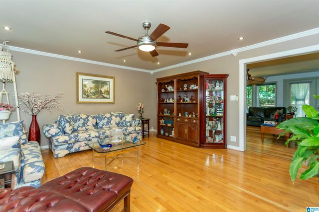 2176 OLD HAYDEN ROAD, Warrior, AL 35180