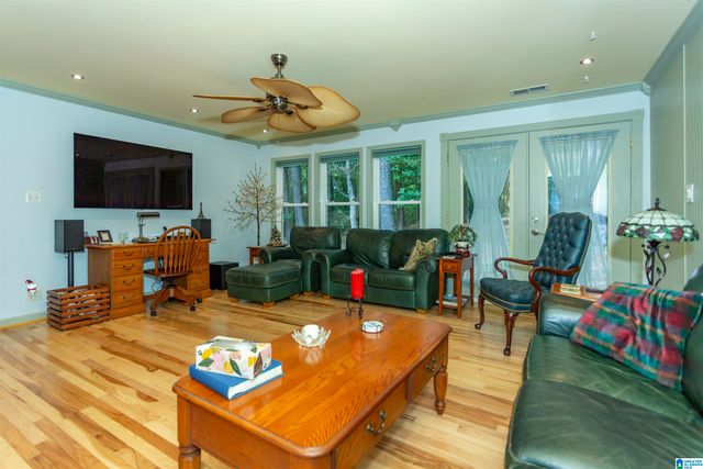 2176 OLD HAYDEN ROAD, Warrior, AL 35180