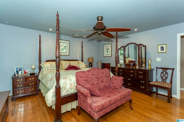 2176 OLD HAYDEN ROAD, Warrior, AL 35180