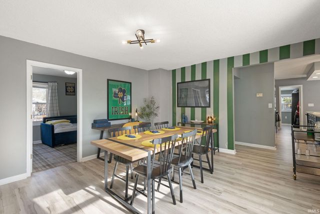 52912 Francis Street, South Bend, IN 46637