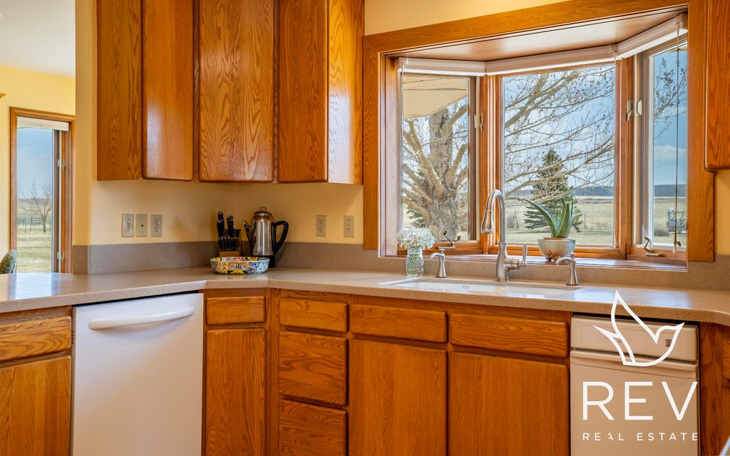 272 Road 6RT, Cody, WY 82414 photo 18