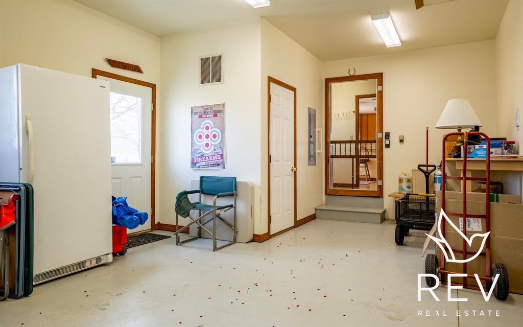 272 Road 6RT, Cody, WY 82414 photo 24